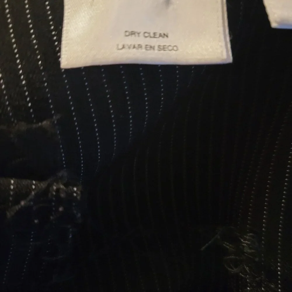 Jones New York Ladies Black Pin Stripe Slacks, Size 16, Kasper Brand - Picture 9 of 9